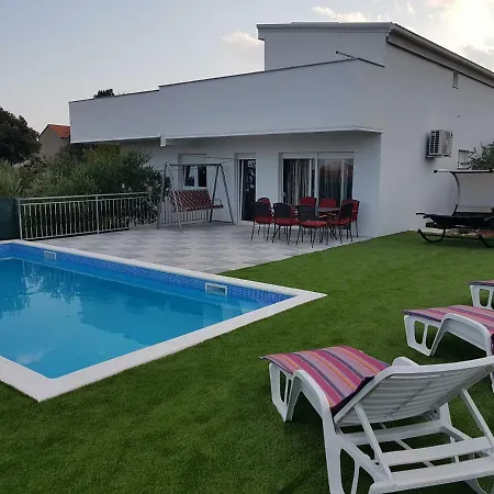 Vila Maslina Villa